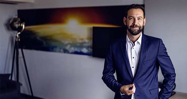 Daniel Brettschneider, Hotel Manager im Essential by Dorint Stuttgart/Airport.