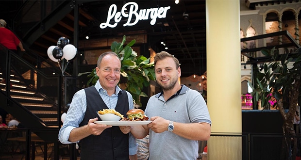 Bernhard Kloucek und Lukas Trauber (v.l.) von Le Burger.