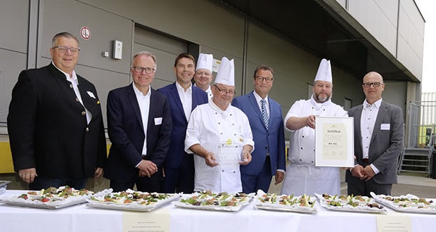 Lothar Stützle, Küchenleiter der Neuland-Küche, verrät im Interview, was die Auszeichnung Schmeck den Süden für ihn bedeutet.