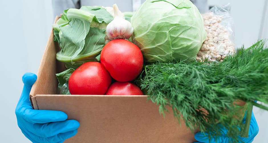 Wie Gastronomen der Lebensmittelverschwendung den Kampf ansagen, verrät Laure Berment von Too Good To Go im Interview.