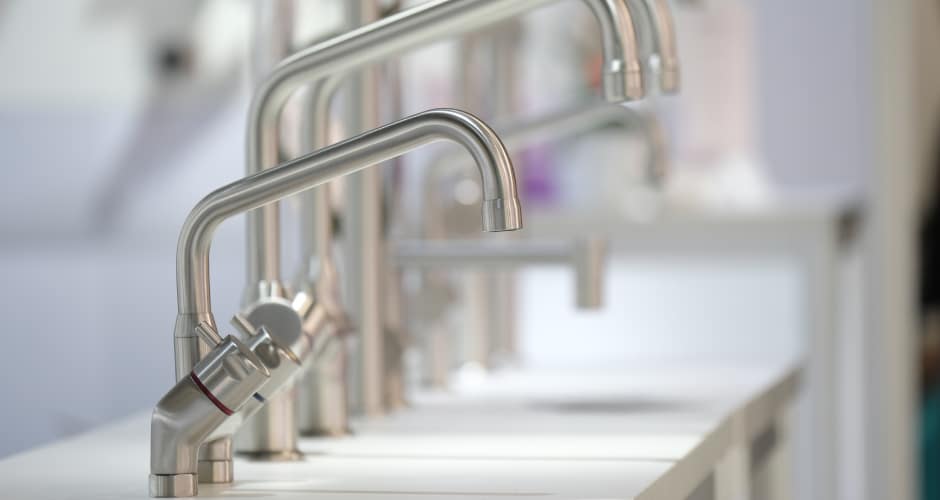 Der Hersteller von Spezialarmaturen für die Großküche Echtermann entwickelt sämtliche Produkte in V4A Edelstahl und verabschiedet sich von Materialien wie Messing und Chrom. (Quelle: Echtermann)