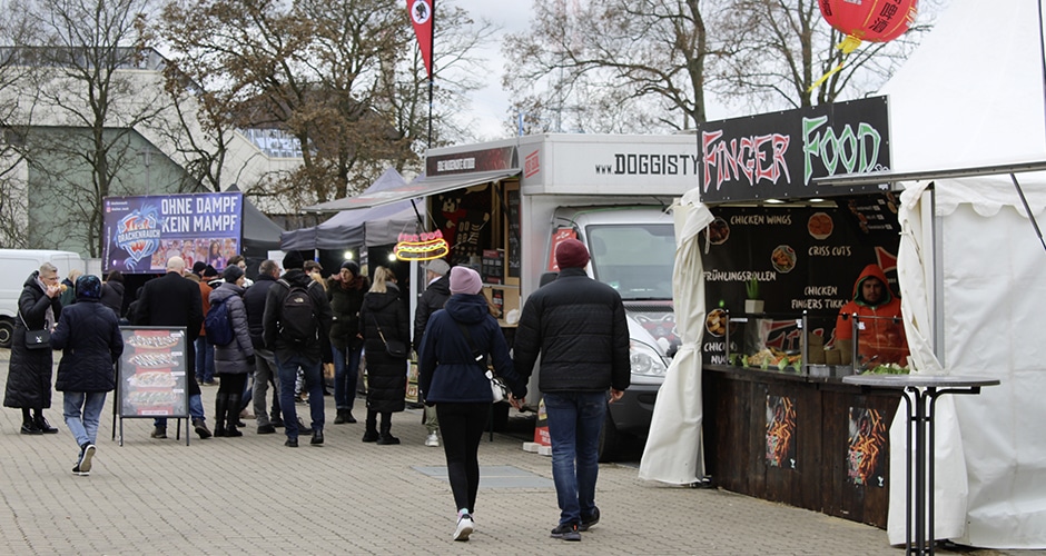 Besonders am Samstag, den 4. März, besuchen viele Gäste die Stände von Streetfood on Tour.