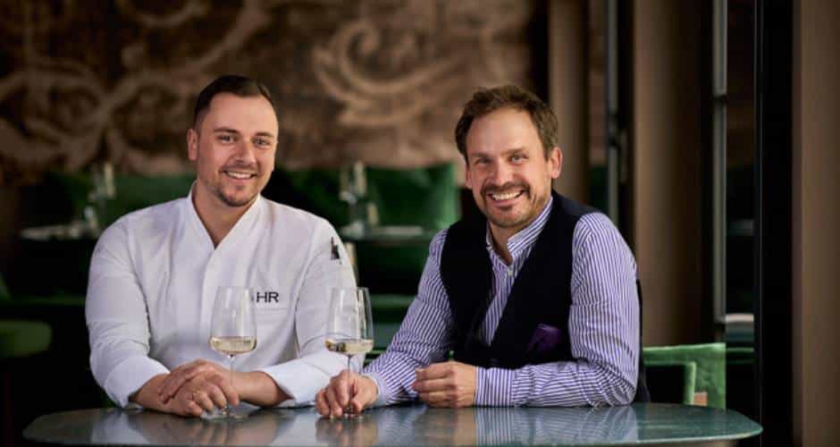 Das Traditionshaus Bogenhauser Hof eröffnet nach Sanierung im neuen Design und mit modernem Küchenkonzept.