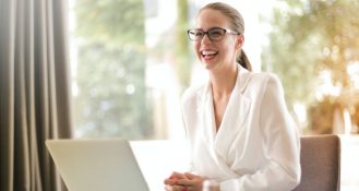 Die DHA bietet im September neue Termine für die Webinarreihe WebAcademy an, bei der sich Teilnehmer über Zukunftsthemen informieren können.