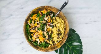 Peta hat 41 Studierendenwerke zu ihrem veganen Angebot befragt. Das Peta-Ranking zeigt die vegan-freundlichsten Mensen 2023.