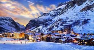 Wie weit ist die KI in der Hotellerie? Eine Studie offenbart den Stand der Dinge.