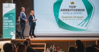 Die 16 Nominierten für die Hospitality HR Awards 2023 präsentieren ihre Ideen beim Hospitality HR Summit.