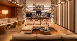 Greatroom Lobby mit Westhub Bar & Lounge