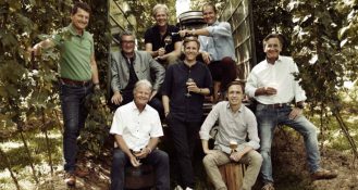 Die acht renommierten CulturBrauer - Freistädter, Hirter, Murauer, Mohren, Schloss Eggenberg, Schremser, Trumer und Zwettler – werden sich erstmals gemeinsam auf der Alles für den Gast an einem Stand präsentieren.